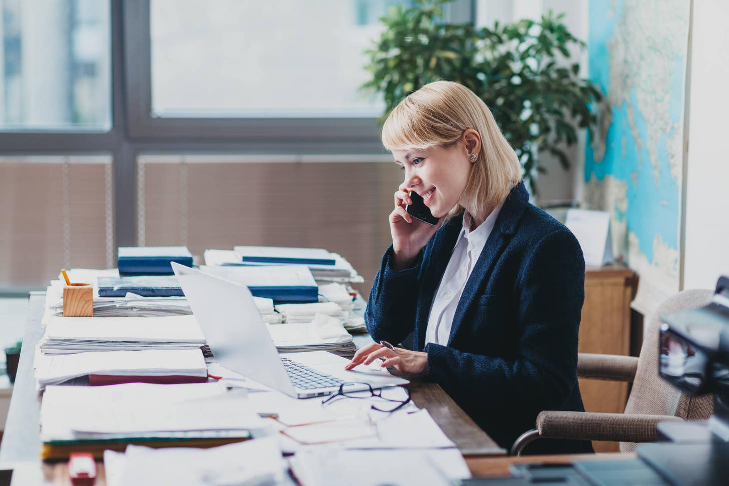 How to Begin a Career in Administration